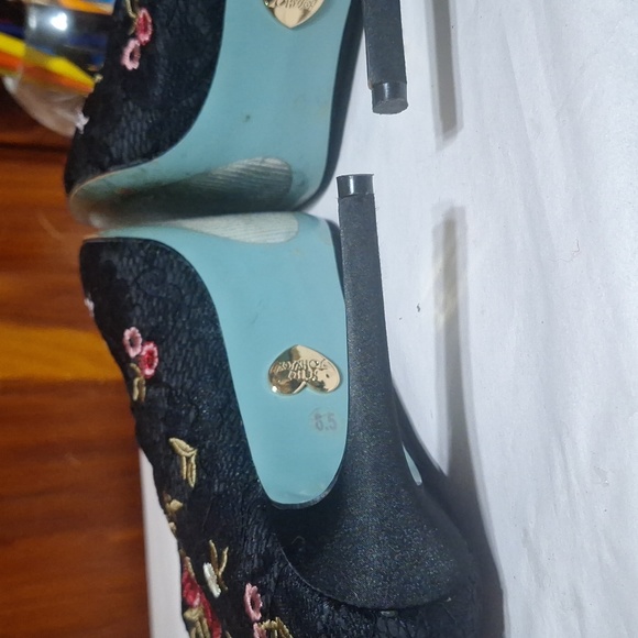 Besty Johnson Ankle Boots - Picture 11 of 15